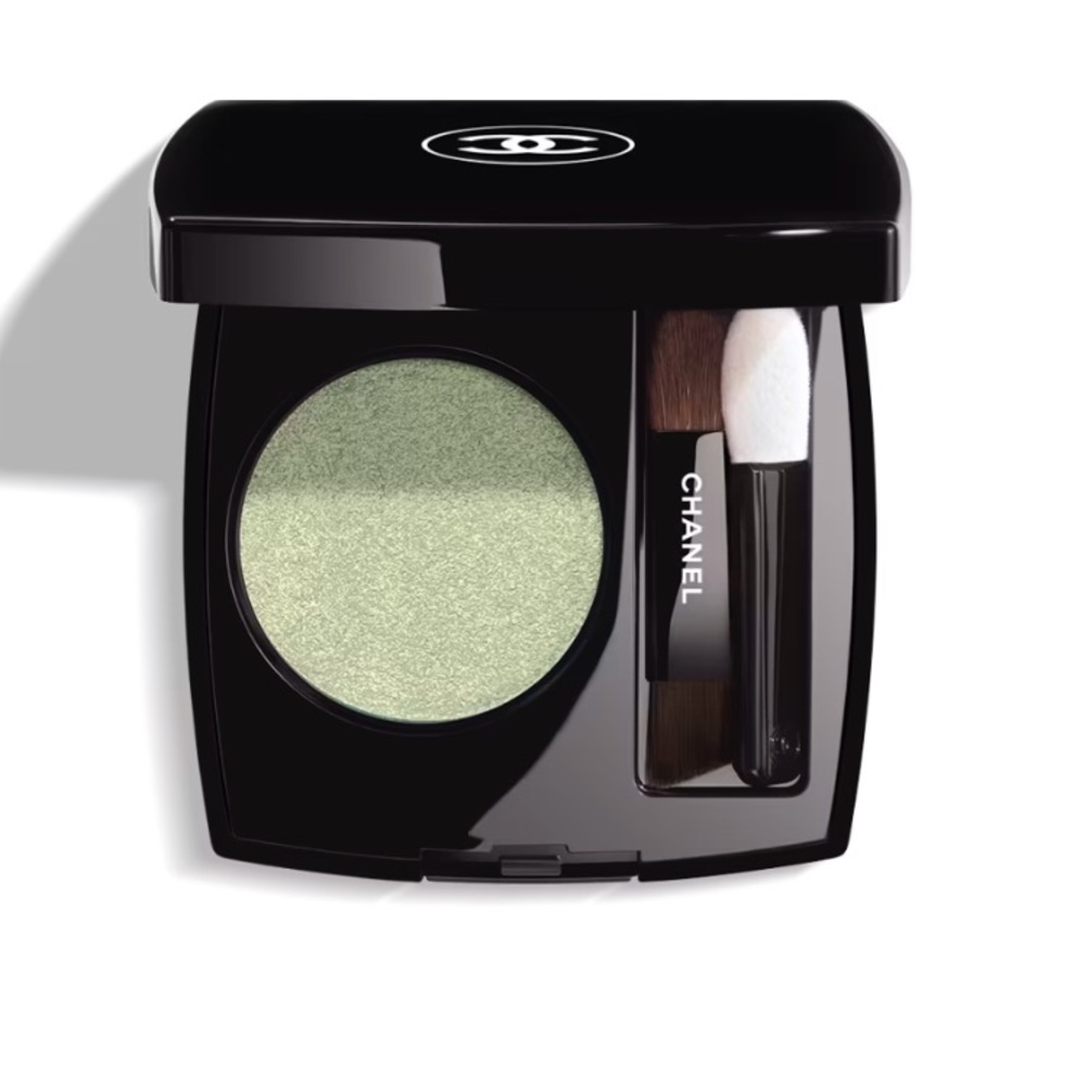 Chanel Ombré Essentielle Multi use long wear eyeshadow 222 JADE FACETTE